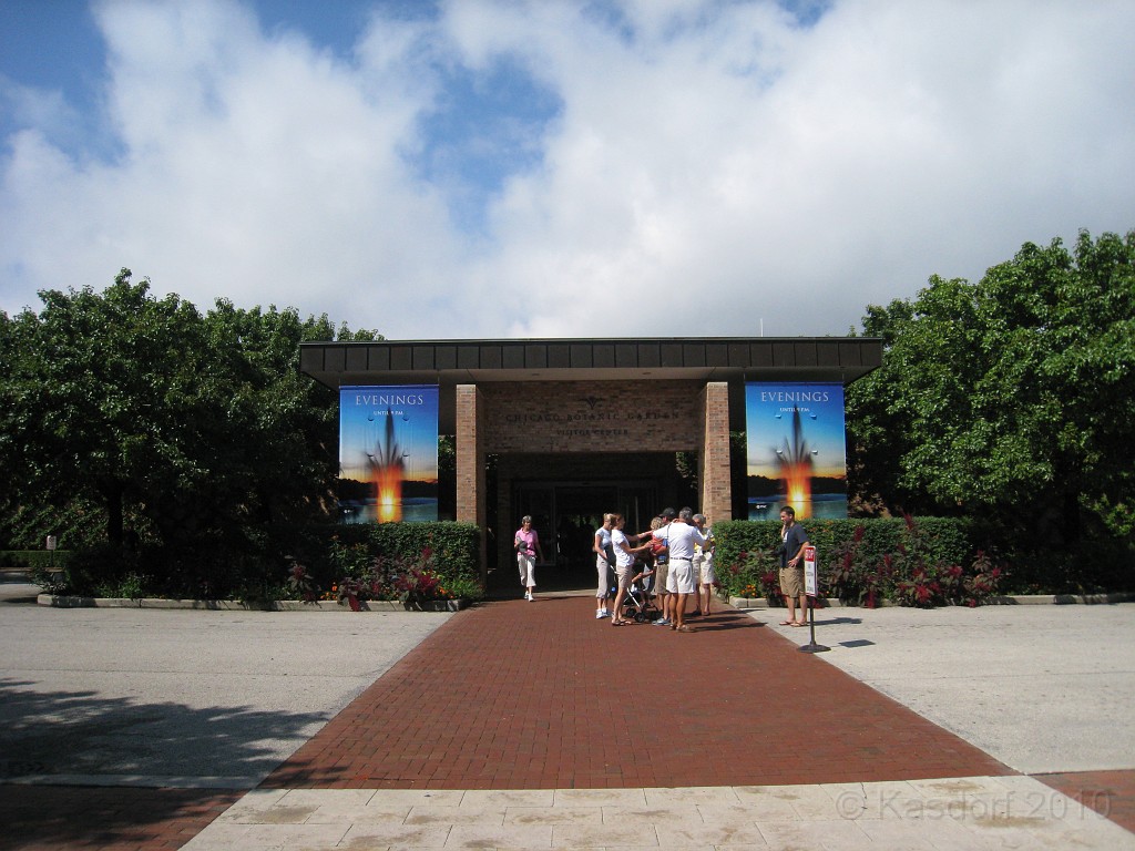 Botanical Gardens 2010 0060.jpg - The Chicago Botanic Gardens. Wear comfortable shoes, and be prepared to enjoy the landscape for a day.